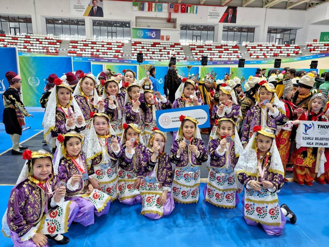 Miniklerin ikincilik sevinci 1